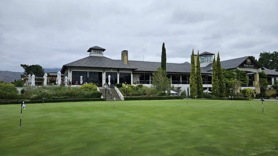 <h2>The Best of South Africa Escorted 2023</h2> 14 Nights | 6 Rounds | March 11 - 25